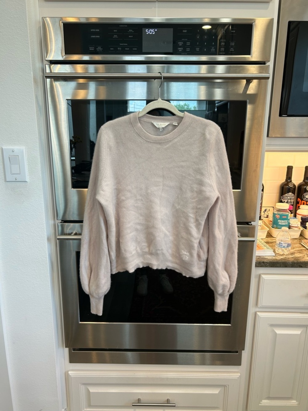 Ted Baker Pale Blush Cashmere  Sweater size 3 has piling missing tag